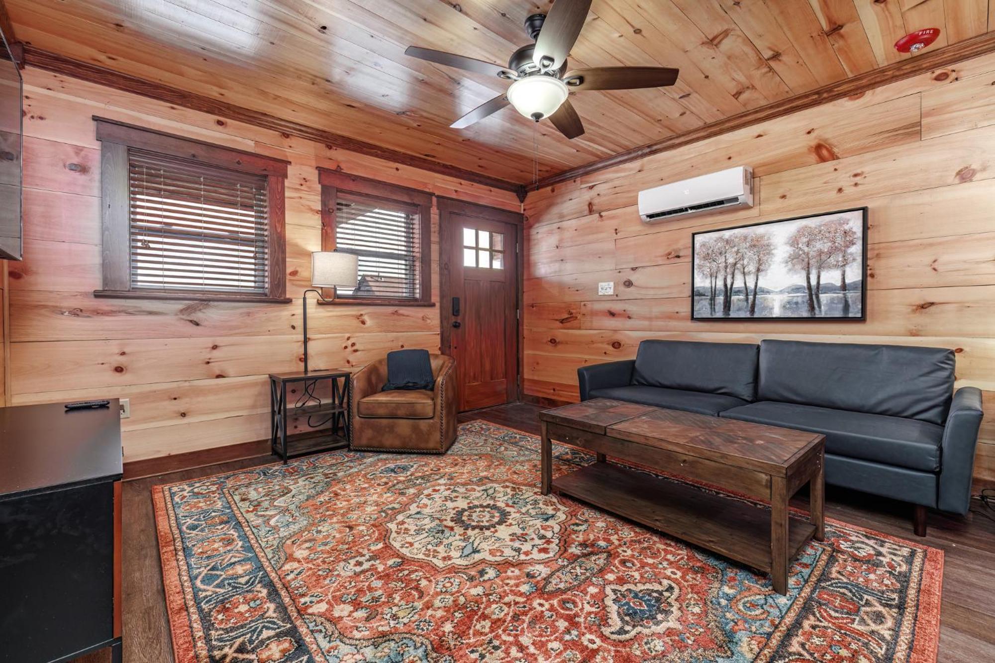 Best Court Hot Springs Exterior photo