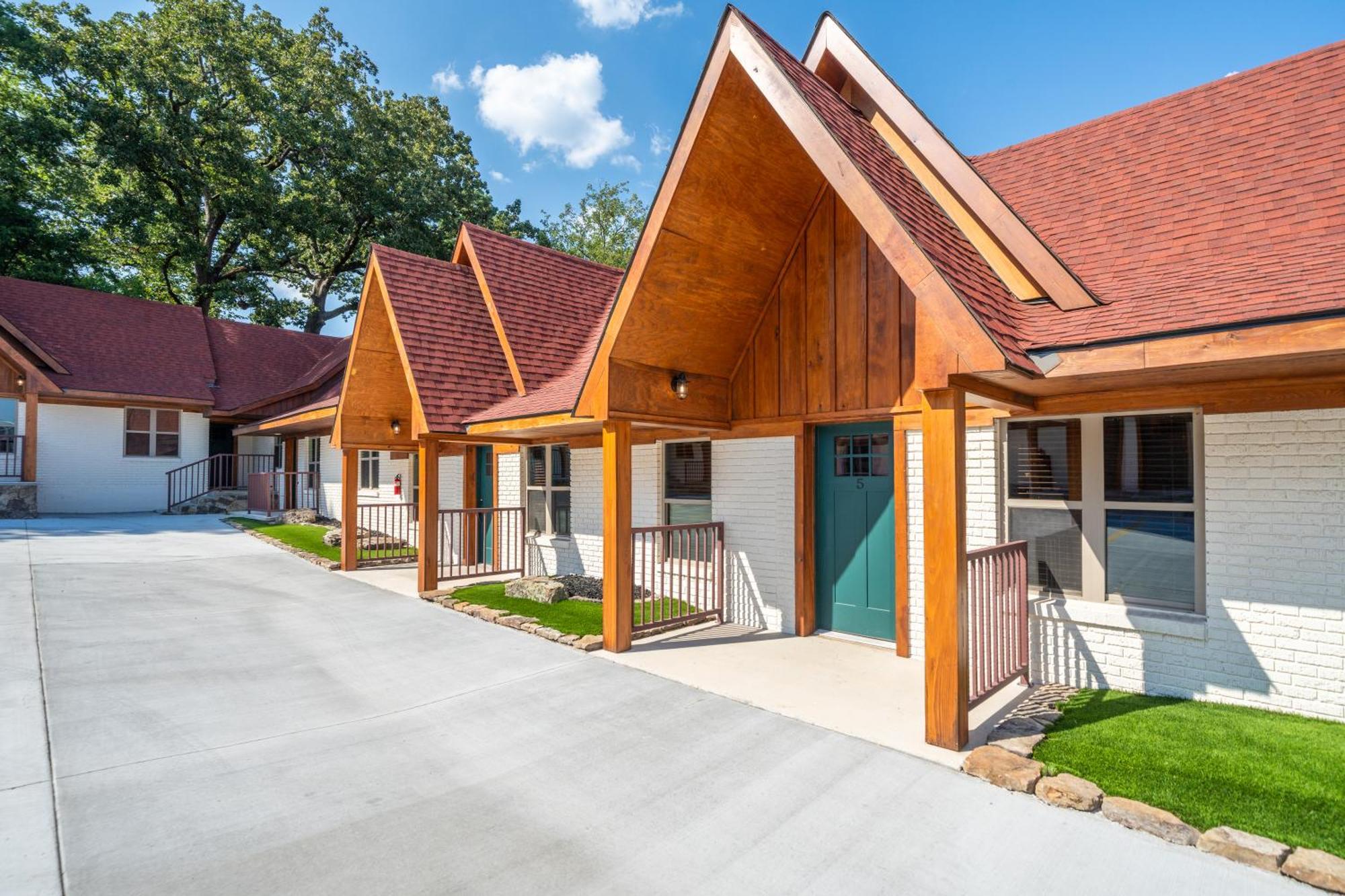 Best Court Hot Springs Exterior photo